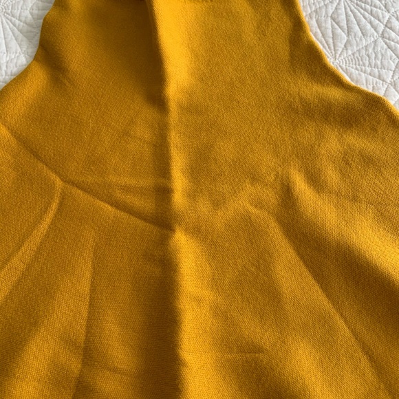 Zara Knit Mini Skirt Mustard Color Small - Picture 2 of 4